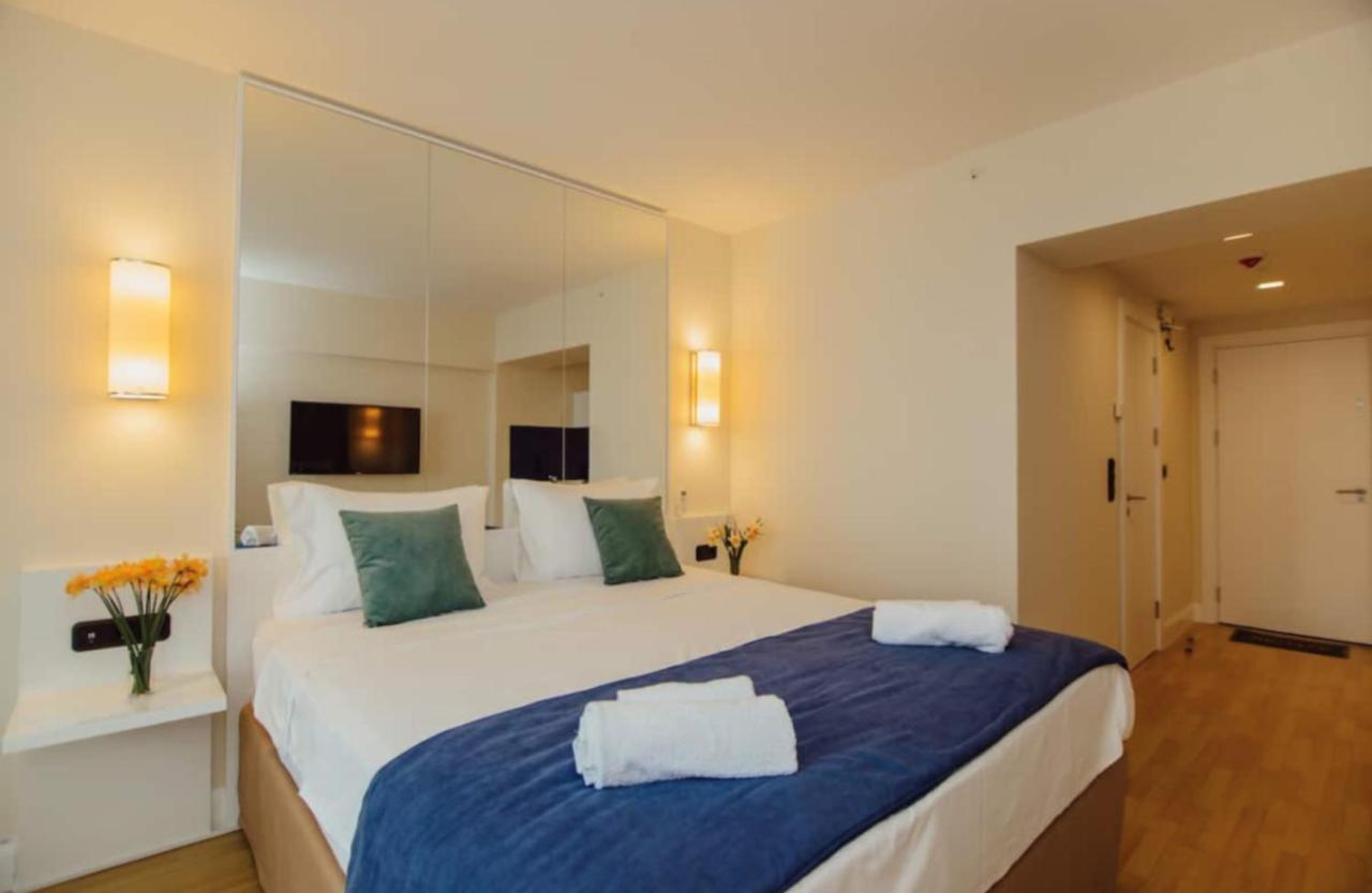 Sea Side Aparthotel In Orbi Complex Батуми Экстерьер фото